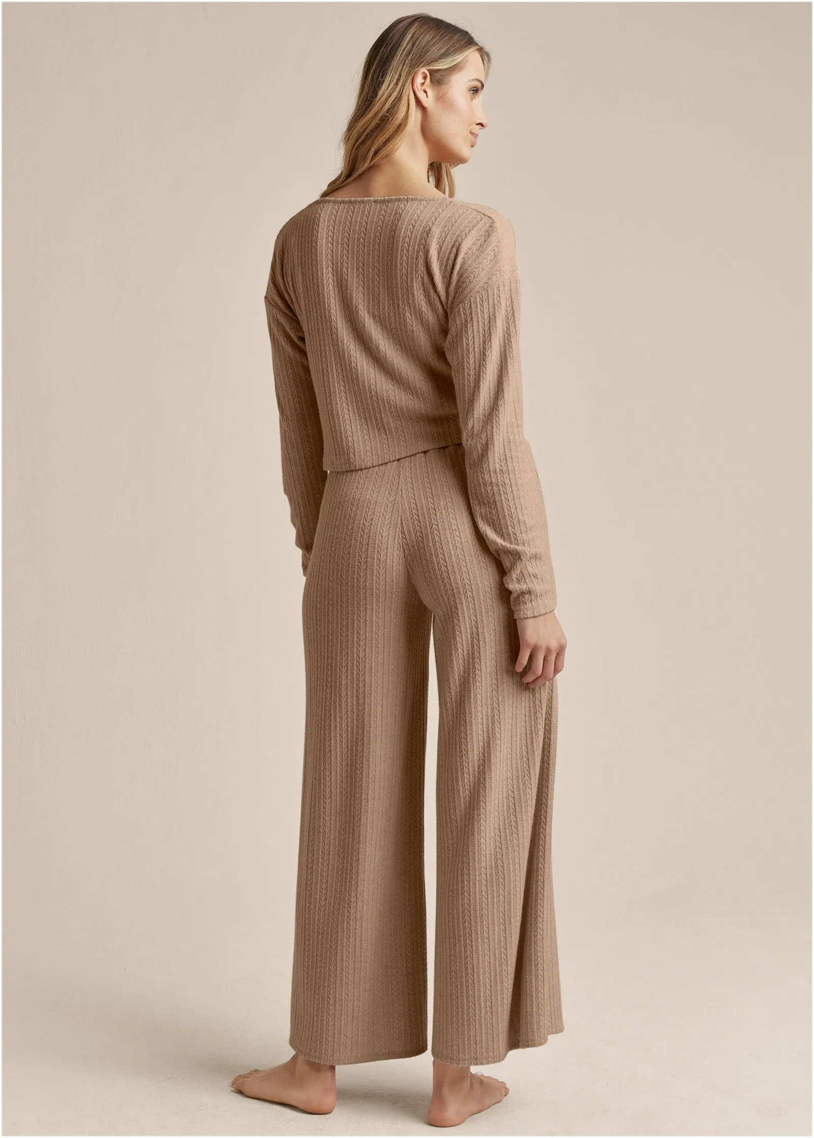 Twist Front Lounge Set - Light Brown sold by VENUS product image thumbnail 2