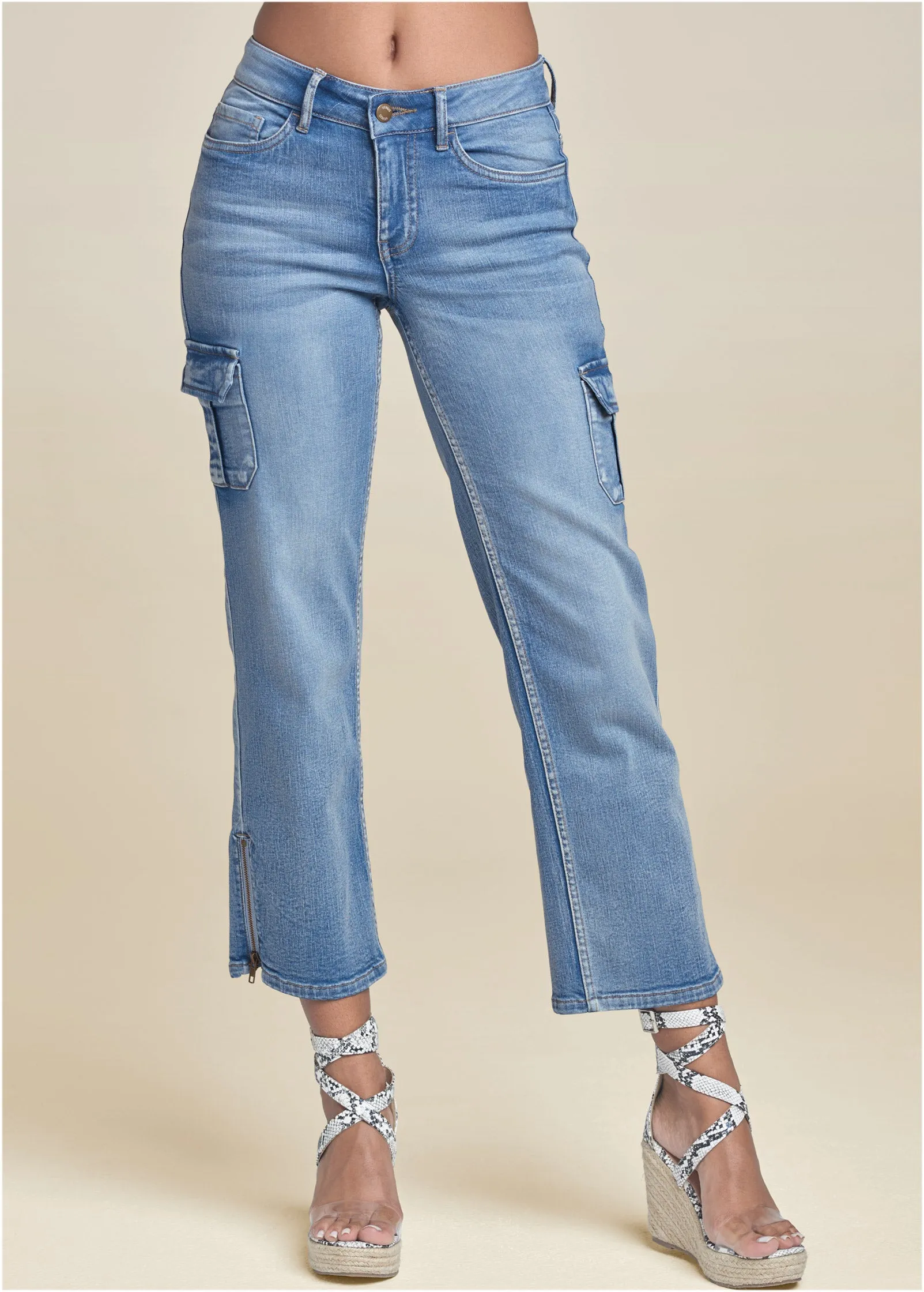 Cropped Cargo Jeans - Light Wash sold by VENUS