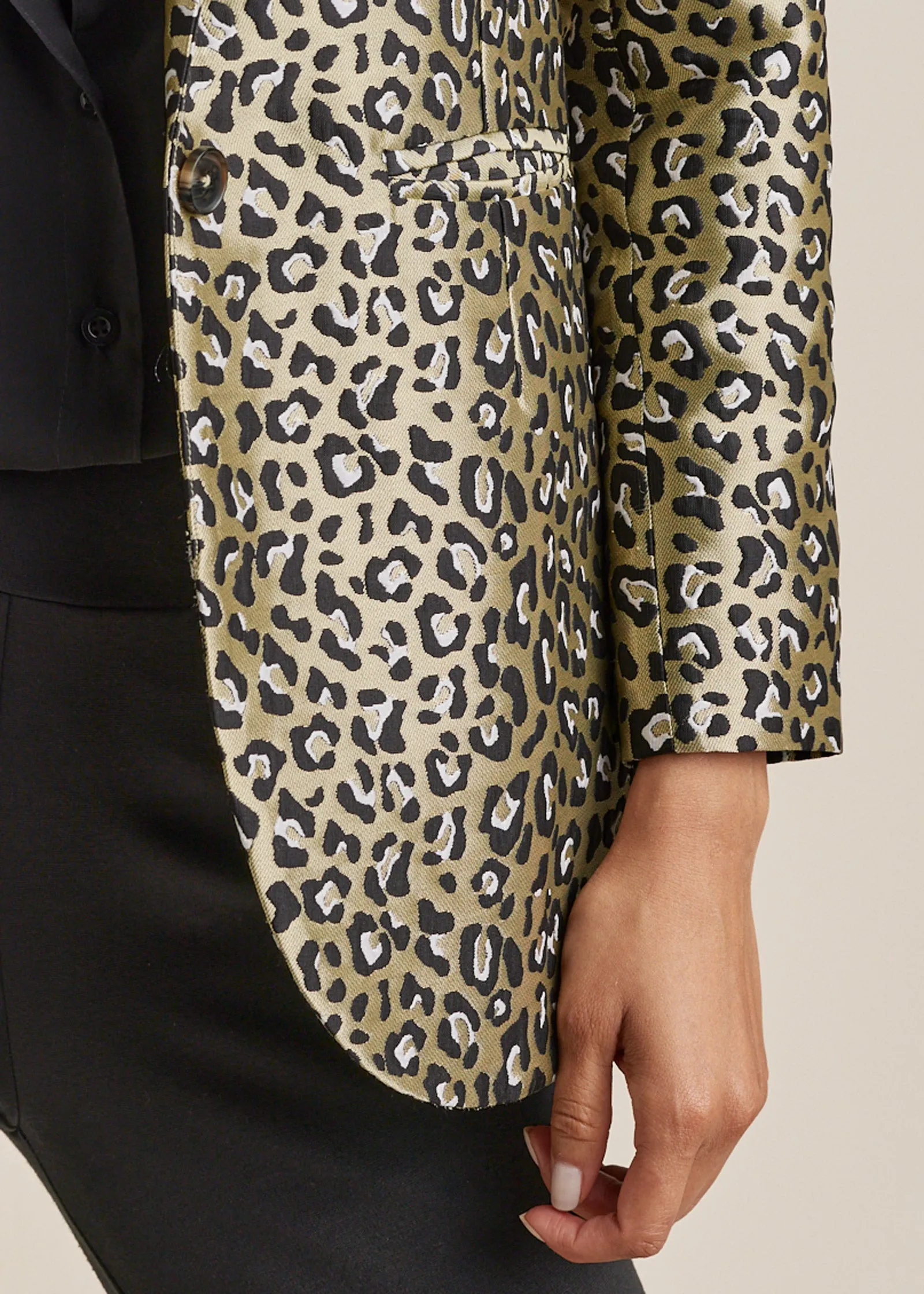 Leopard Jacquard Blazer - Black & Gold sold by VENUS product image thumbnail 3