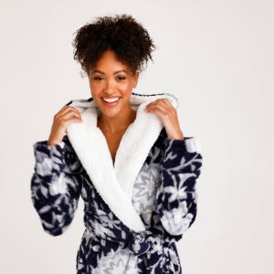 Plush Shimmer Cozy Life Robe sold by Vera Bradley