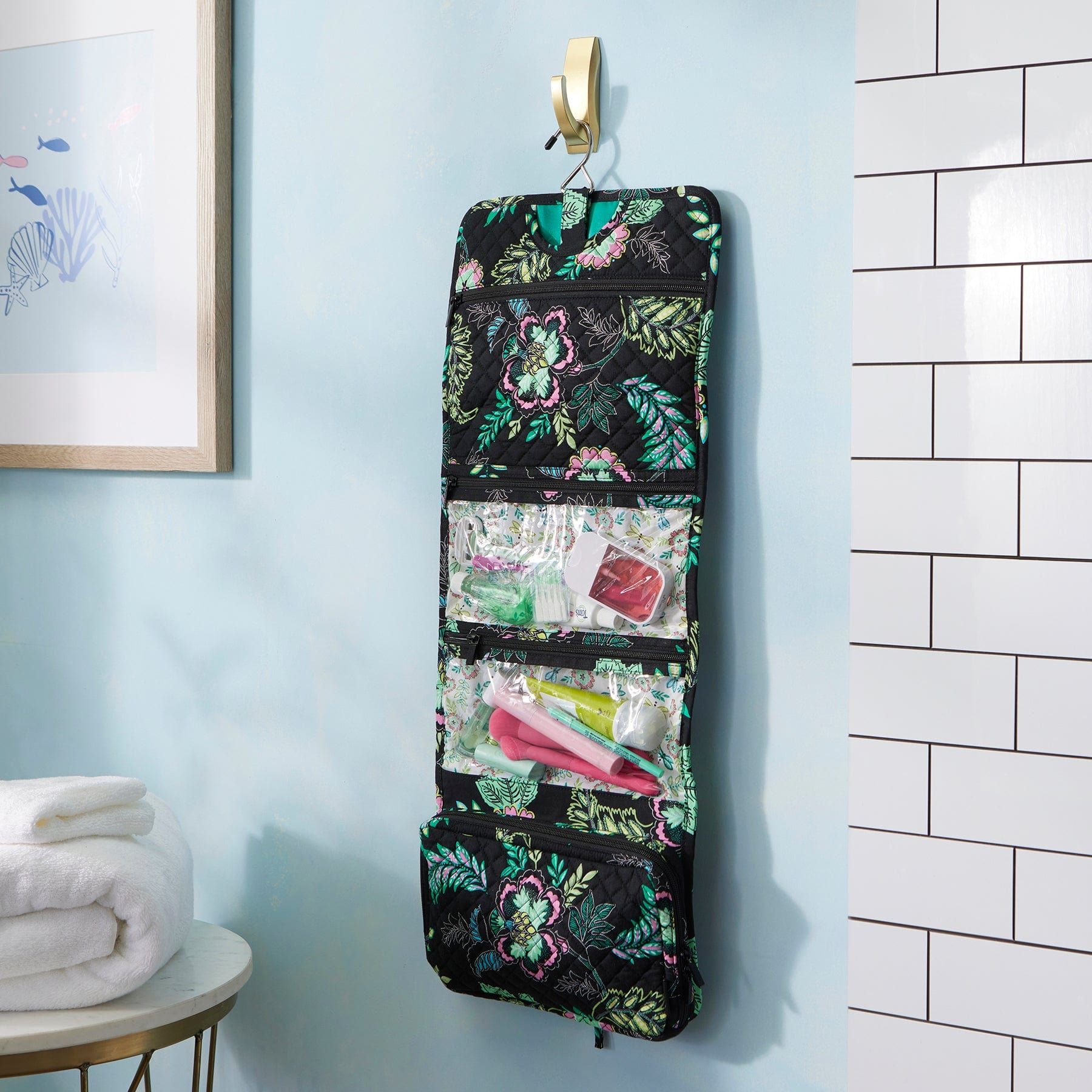Hanging Travel Organizer sold by Vera Bradley product image thumbnail 3