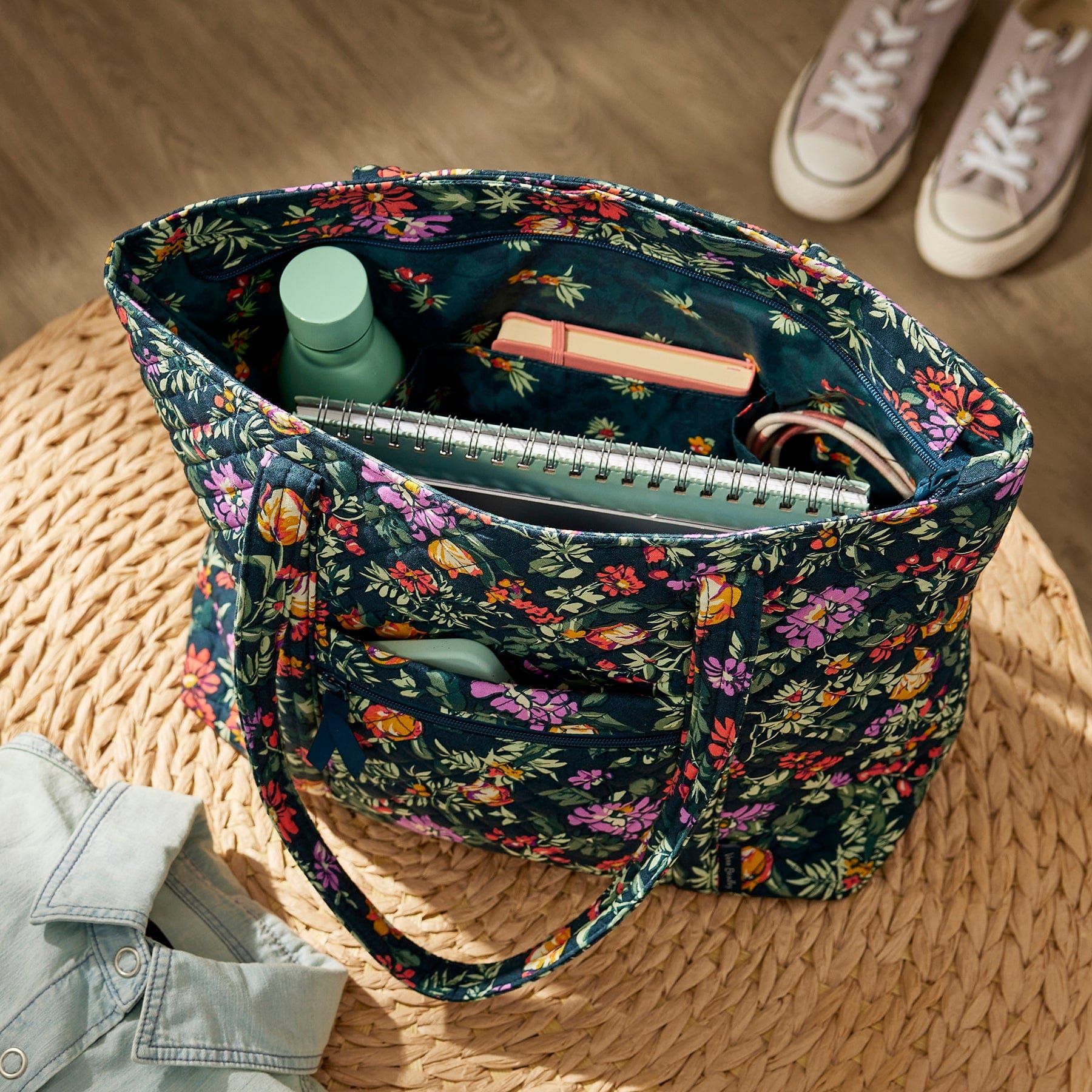 Vera Tote Bag sold by Vera Bradley product image thumbnail 2