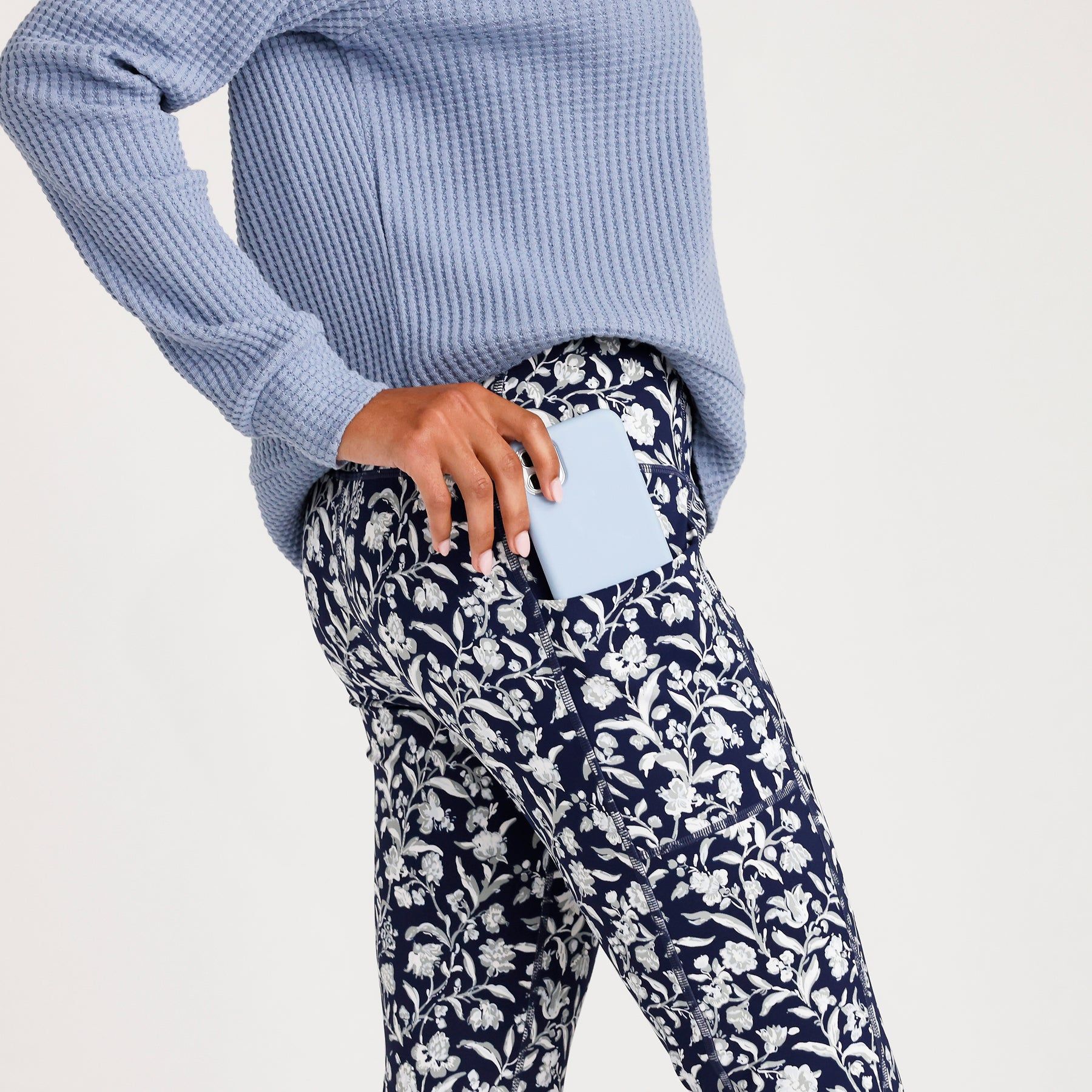 Leggings sold by Vera Bradley product image thumbnail 3