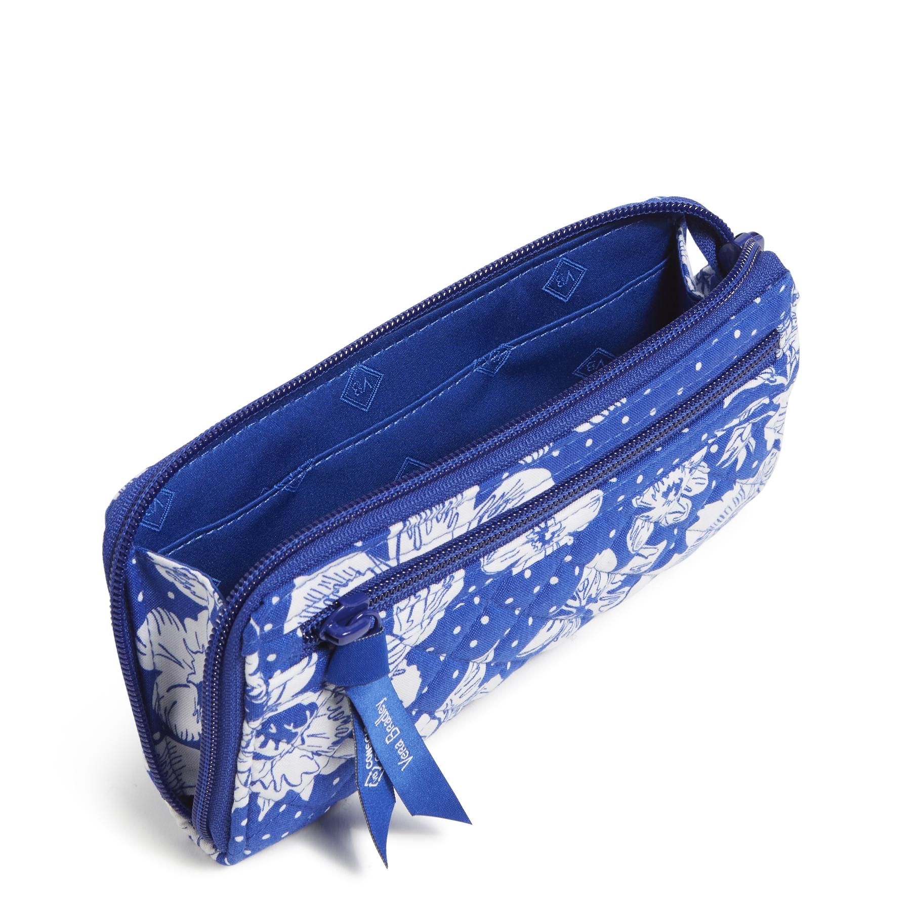 Collegiate RFID Front Zip Wristlet sold by Vera Bradley product image thumbnail 2