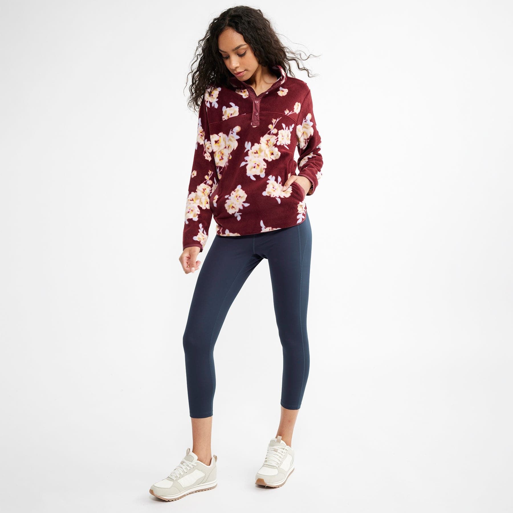 Sporty Fleece Pullover sold by Vera Bradley product image thumbnail 2