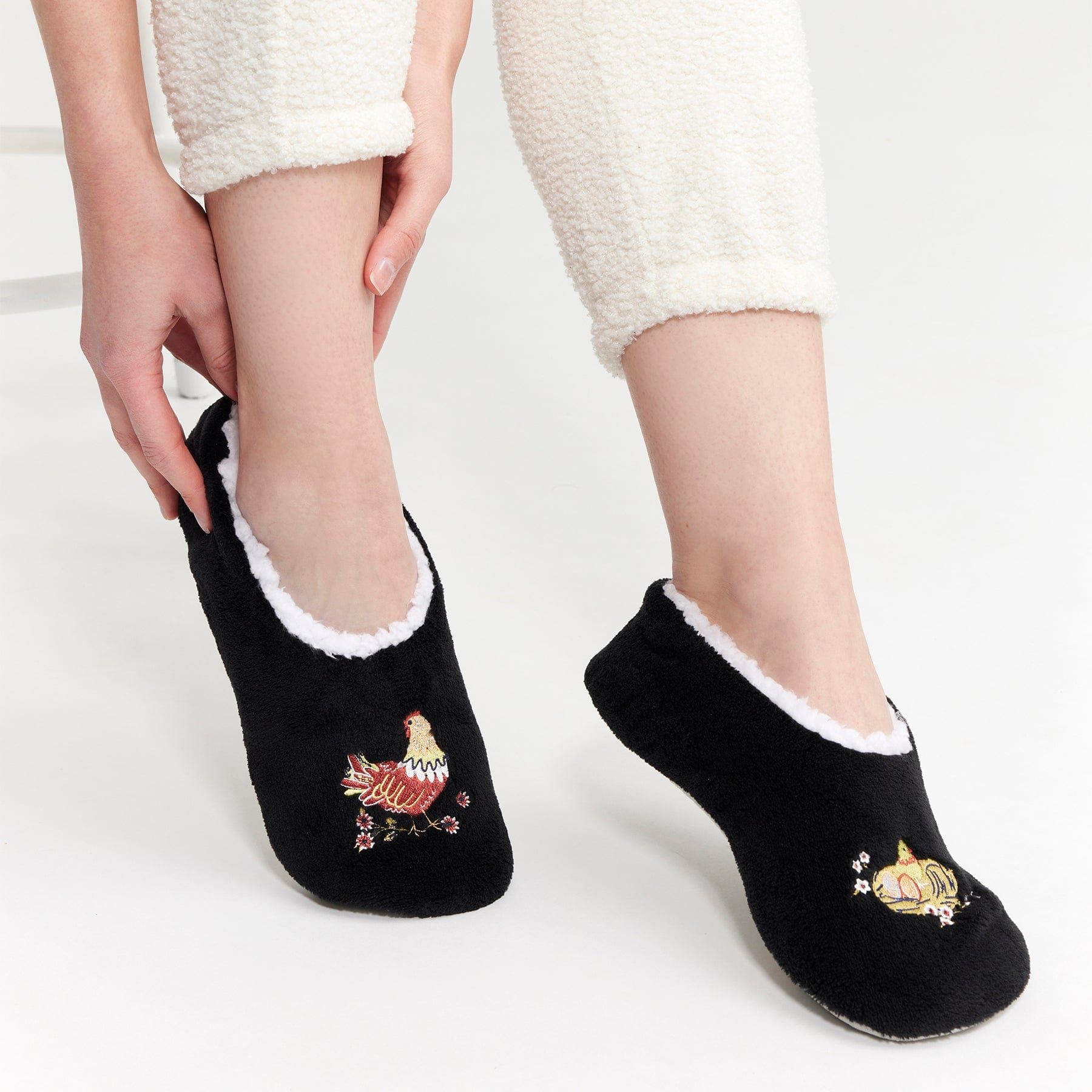 Cozy Life Slippers sold by Vera Bradley product image thumbnail 2
