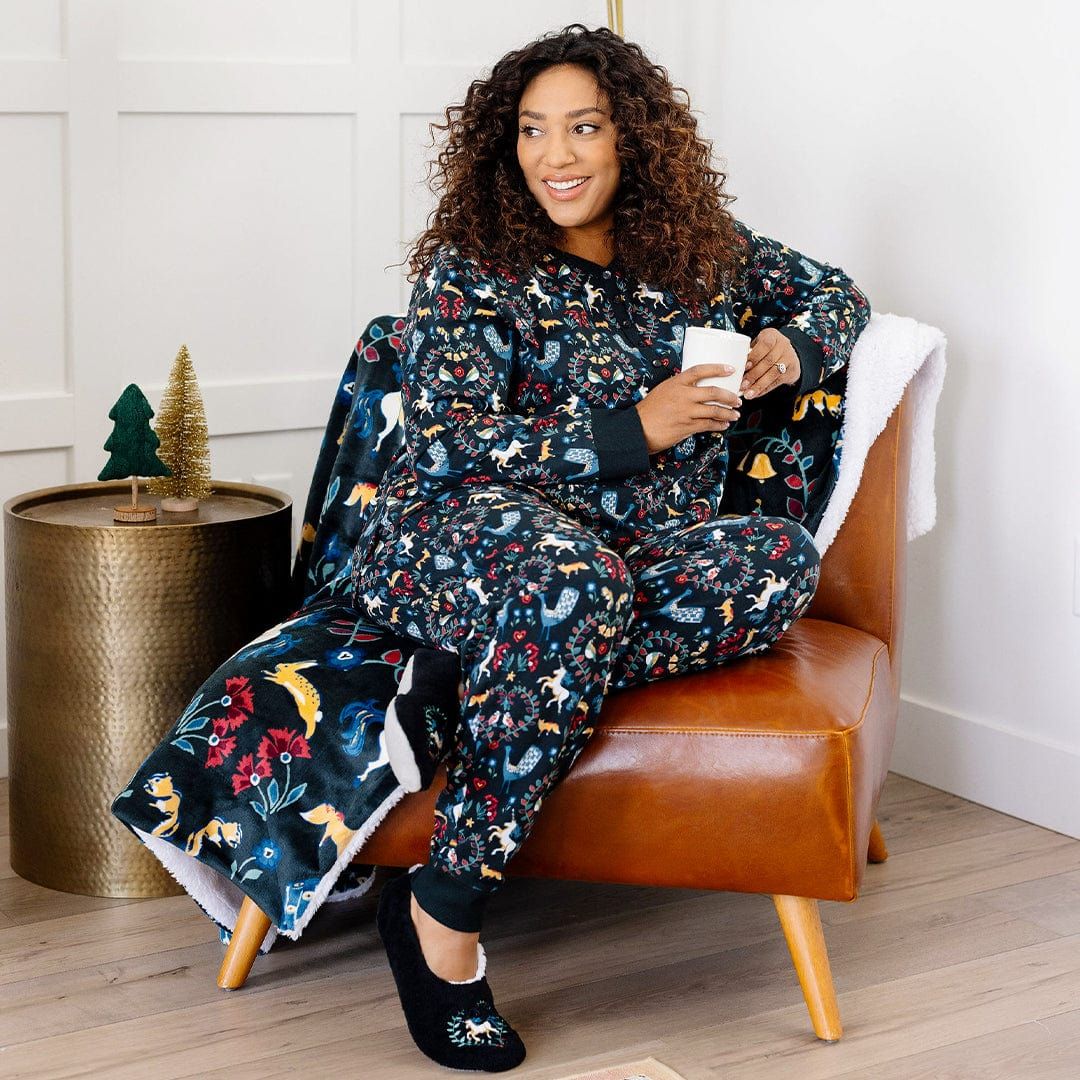 Long-Sleeved Pajama Shirt sold by Vera Bradley product image thumbnail 3