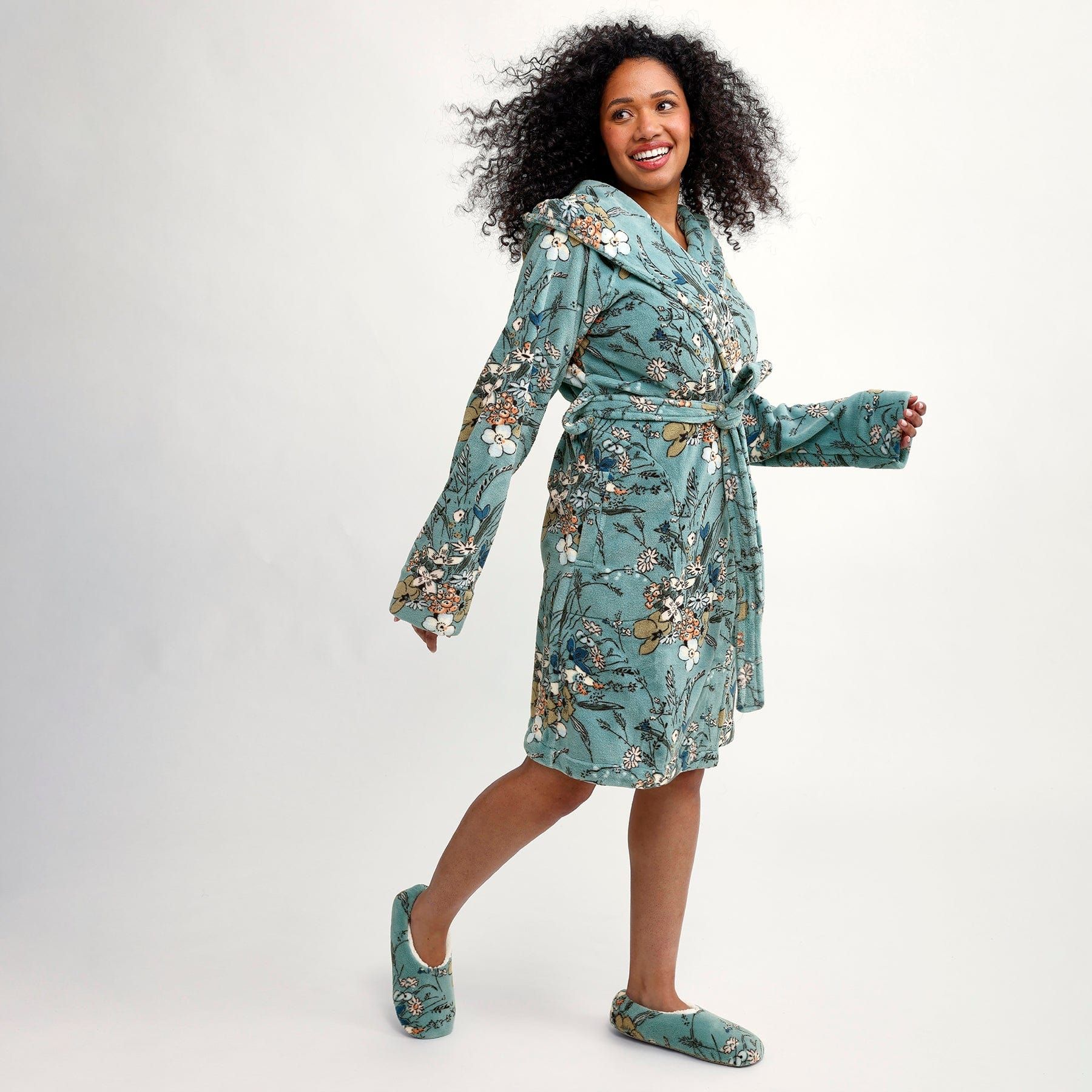 Plush Fleece Robe sold by Vera Bradley