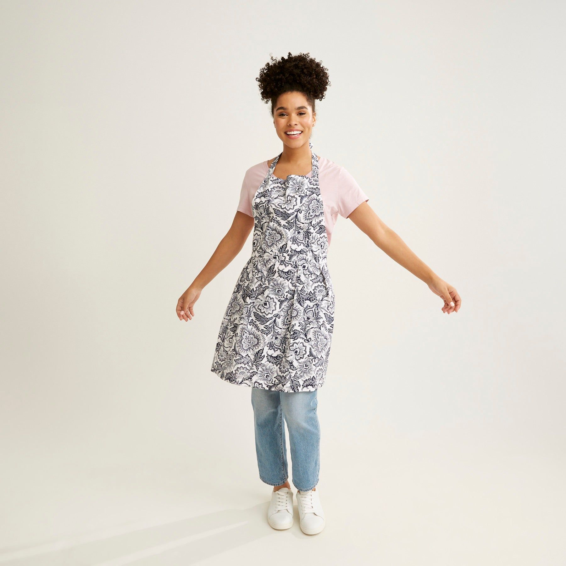 Apron sold by Vera Bradley