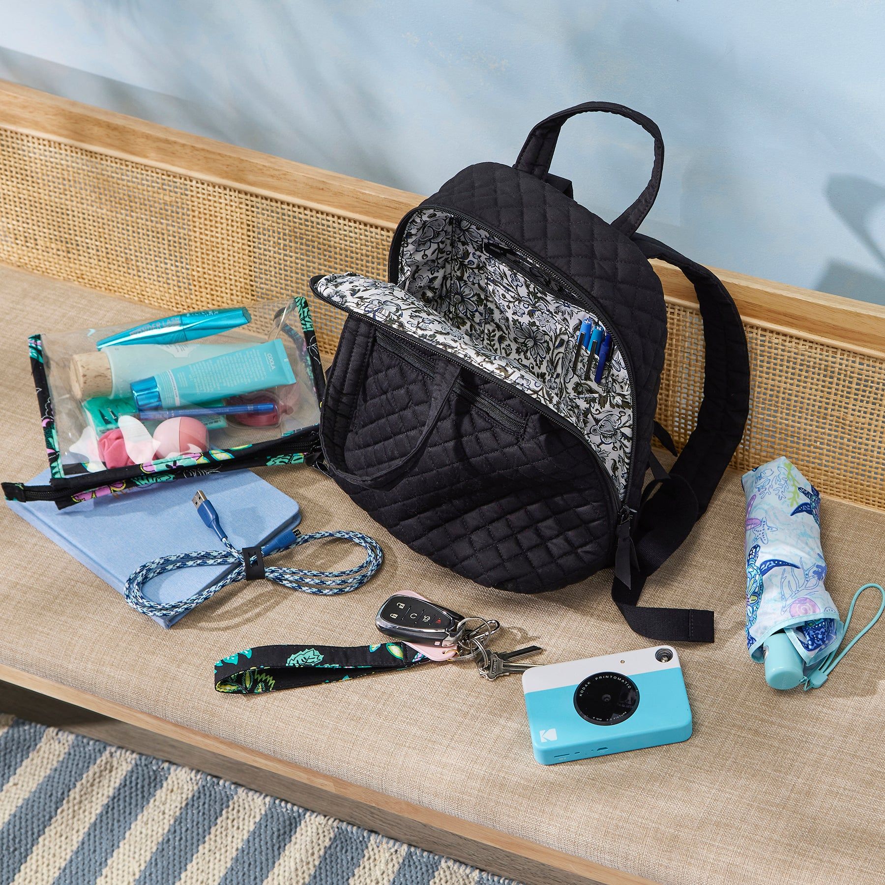 Mini Totepack sold by Vera Bradley product image thumbnail 6