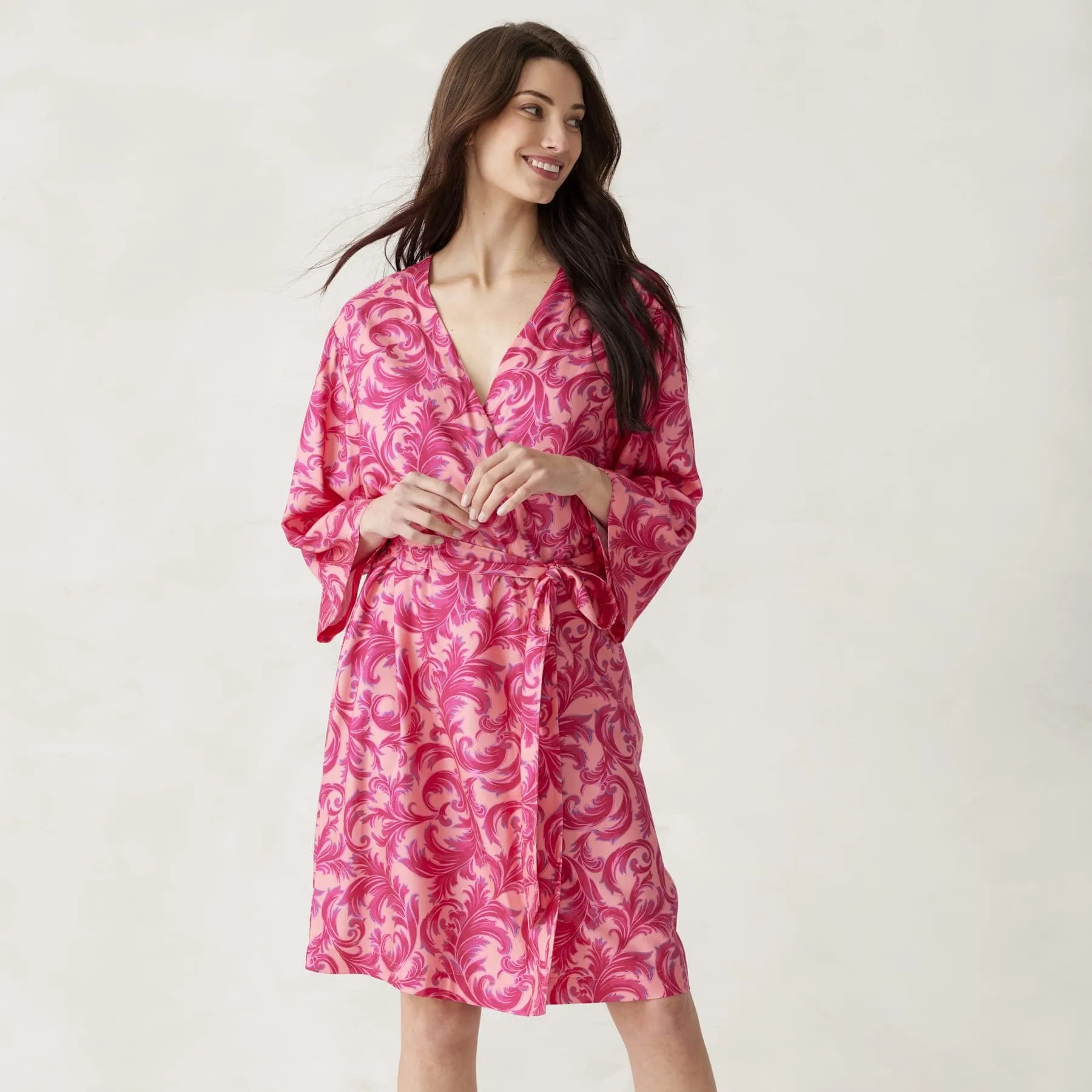 Wicked Woven Robe sold by Vera Bradley product image thumbnail 2