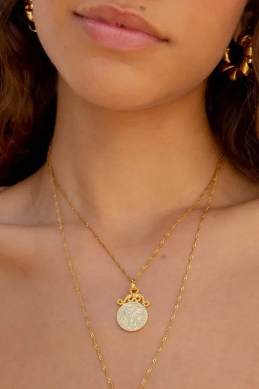 Unchained Necklace // Gold sold by Verge Girl