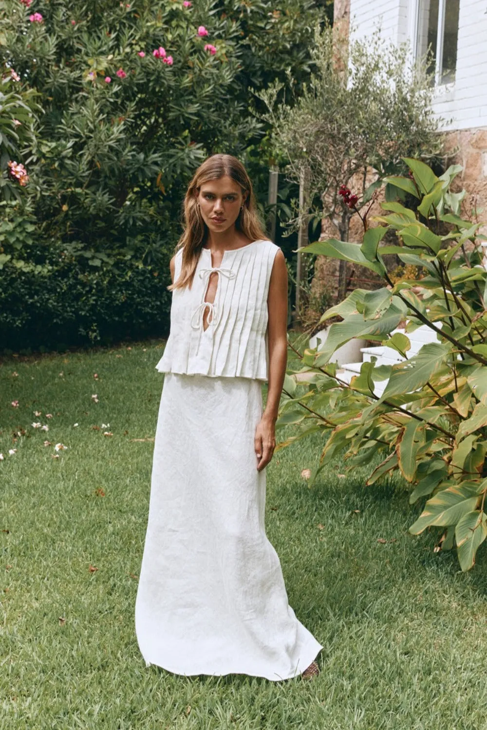 Valeria Linen Top White sold by Verge Girl product image thumbnail 3