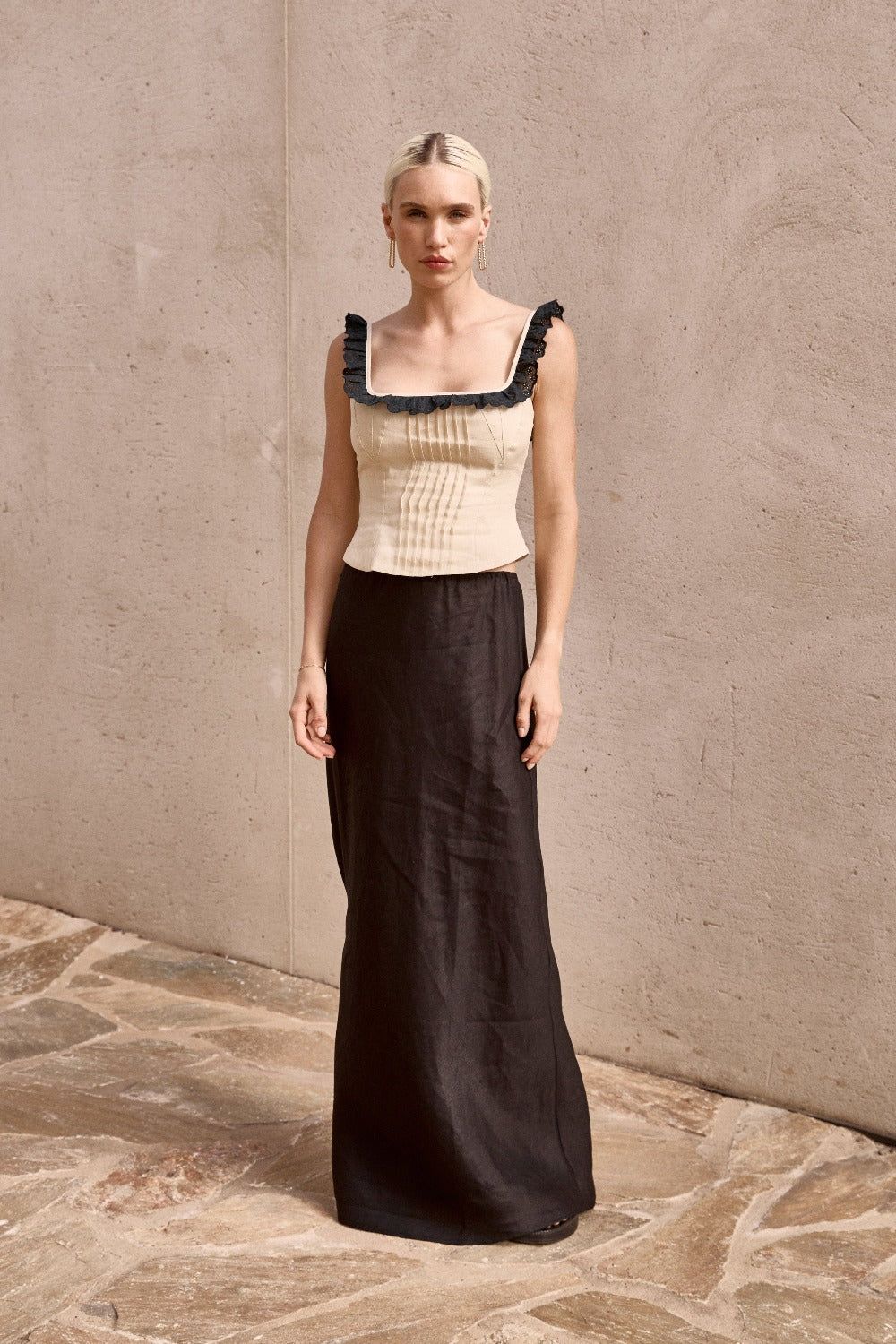 De La Luna Linen Top Natural sold by Verge Girl product image thumbnail 3