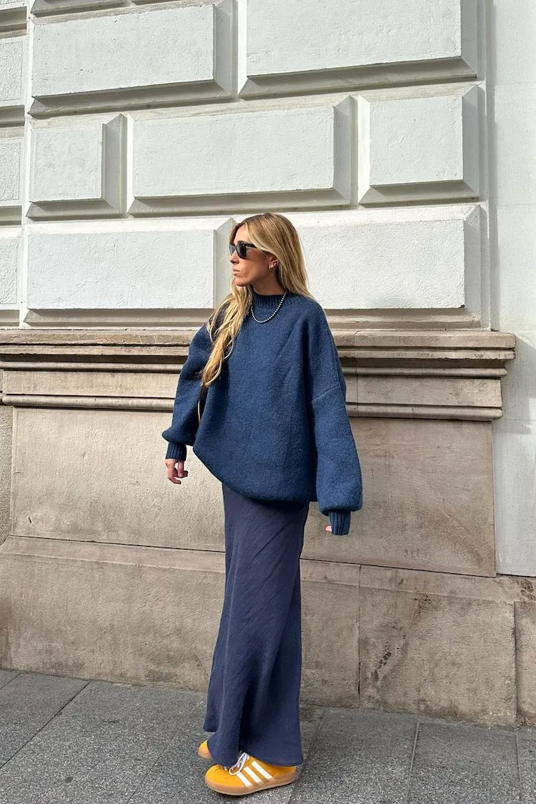 Italian Streets Linen Bias Cut Maxi Skirt Navy sold by Verge Girl product image thumbnail 3