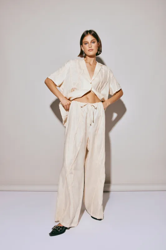 Raya Linen Pants Wave made by Verge Girl