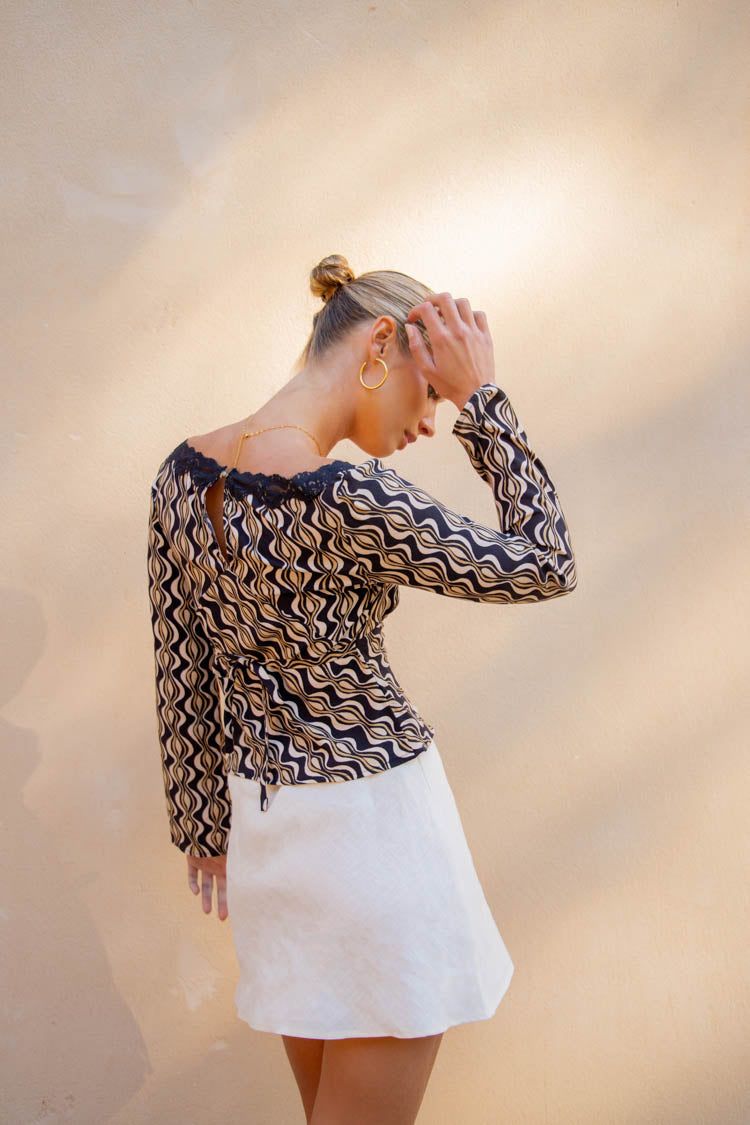 VRG GRL Body Of Work Top // Black sold by Verge Girl product image thumbnail 4