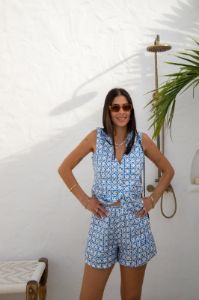 VRG GRL Sun Seeker Linen Vest // Blue sold by Verge Girl