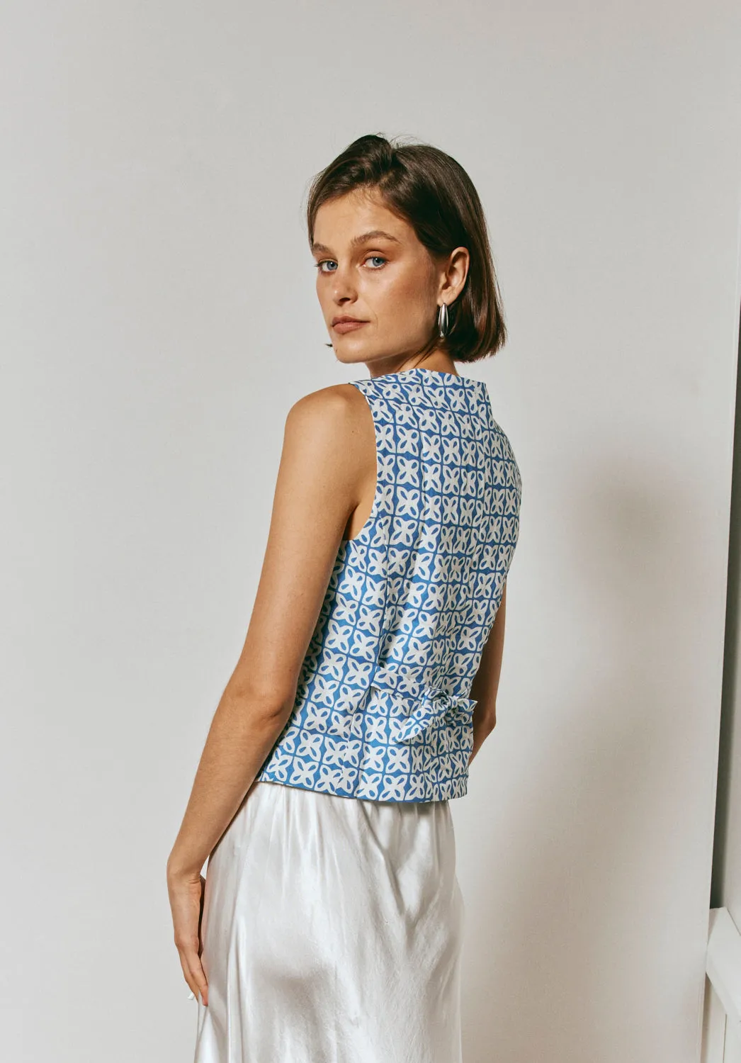 Sun Seeker Linen Vest Blue sold by Verge Girl product image thumbnail 4