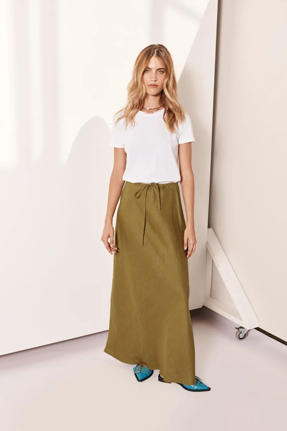 Aki Linen Maxi Skirt Olive sold by Verge Girl product image thumbnail 2