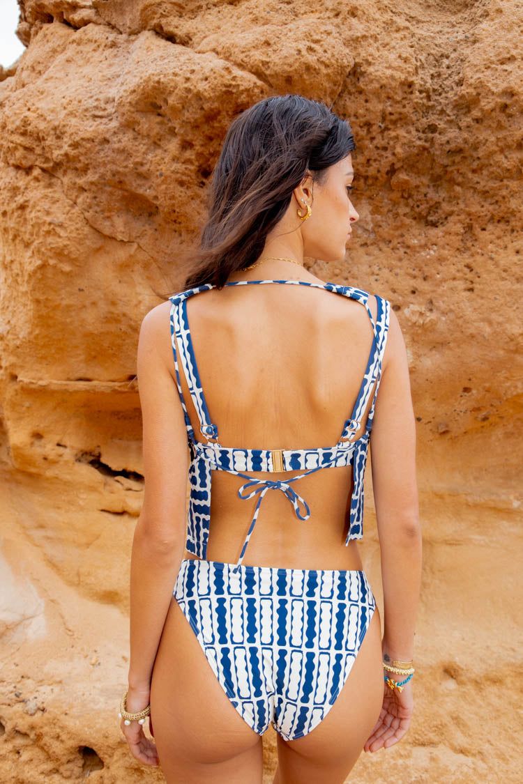 VRG GRL Palais Linen Top // Navy sold by Verge Girl product image thumbnail 7