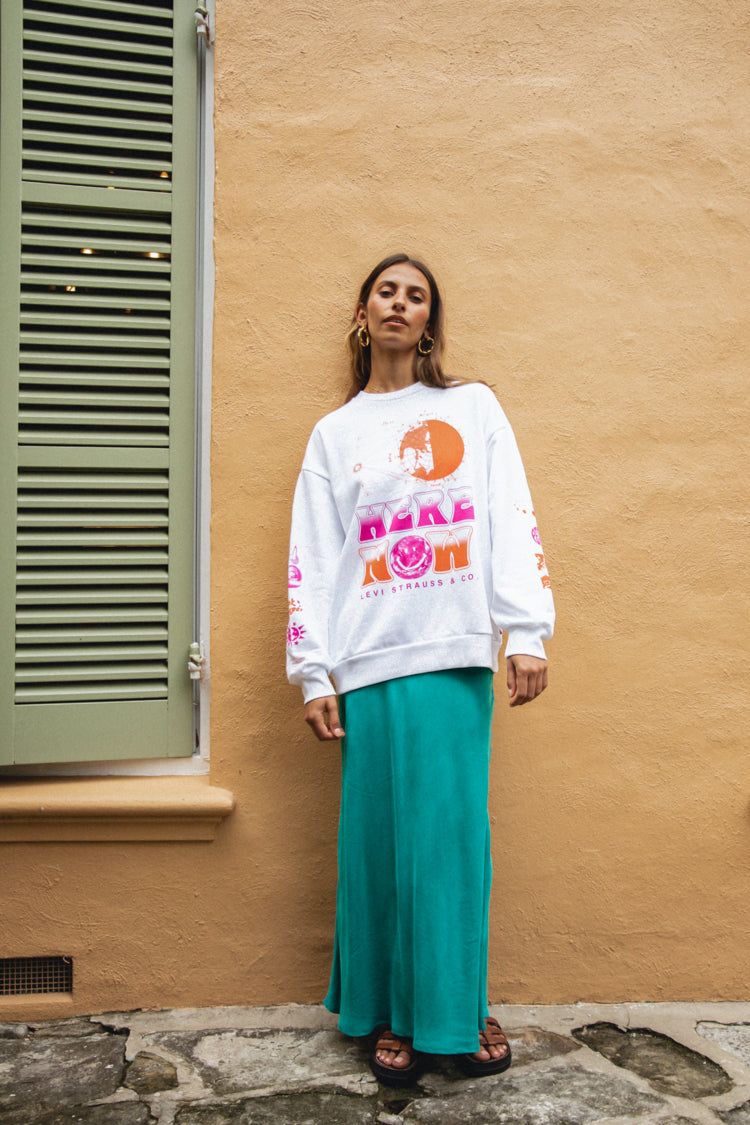 Levi's Here Now Sweatshirt White sold by Verge Girl product image thumbnail 4