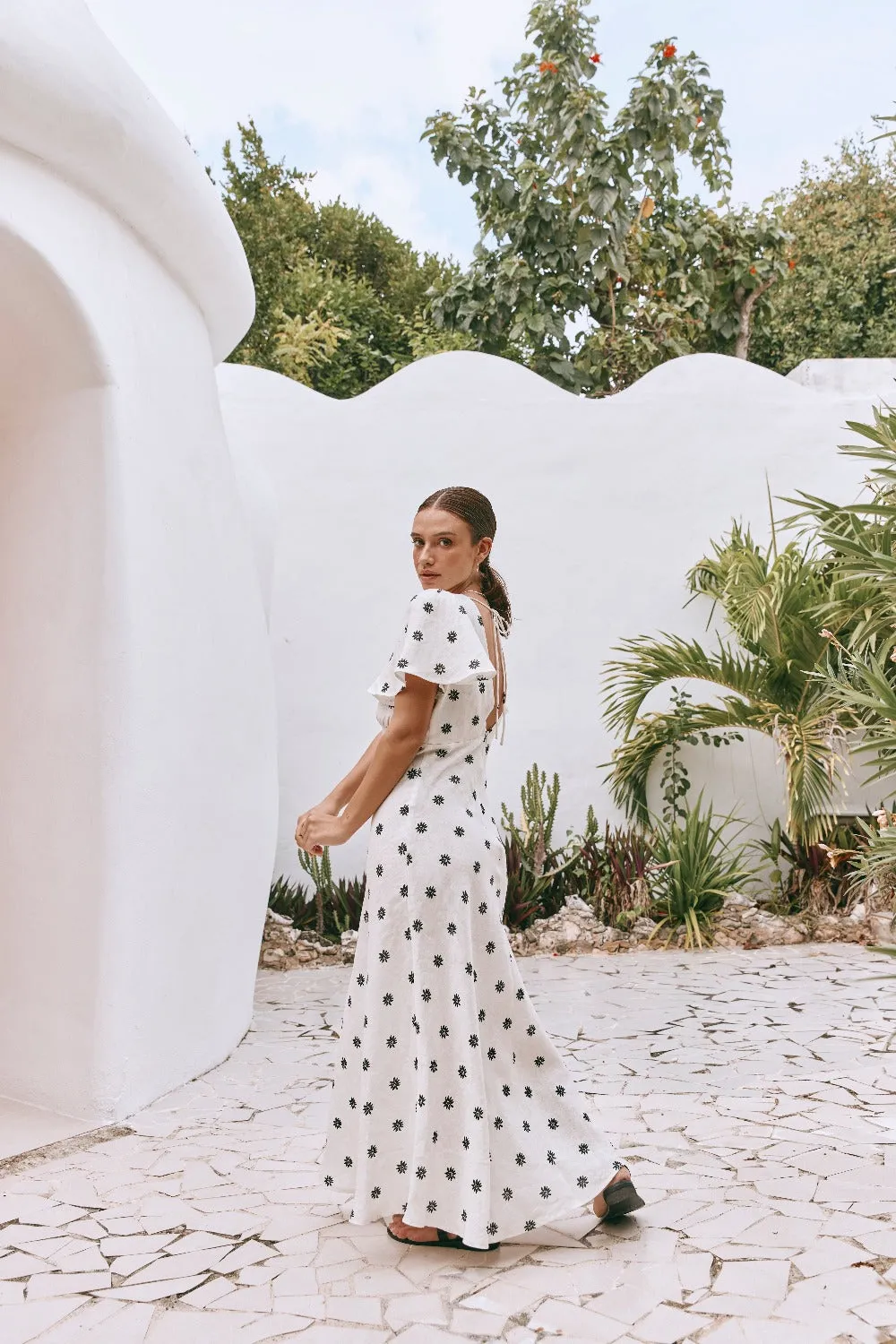 Summer Nostalgia Bias Cut Linen Midi Dress Bloomie sold by Verge Girl product image thumbnail 3