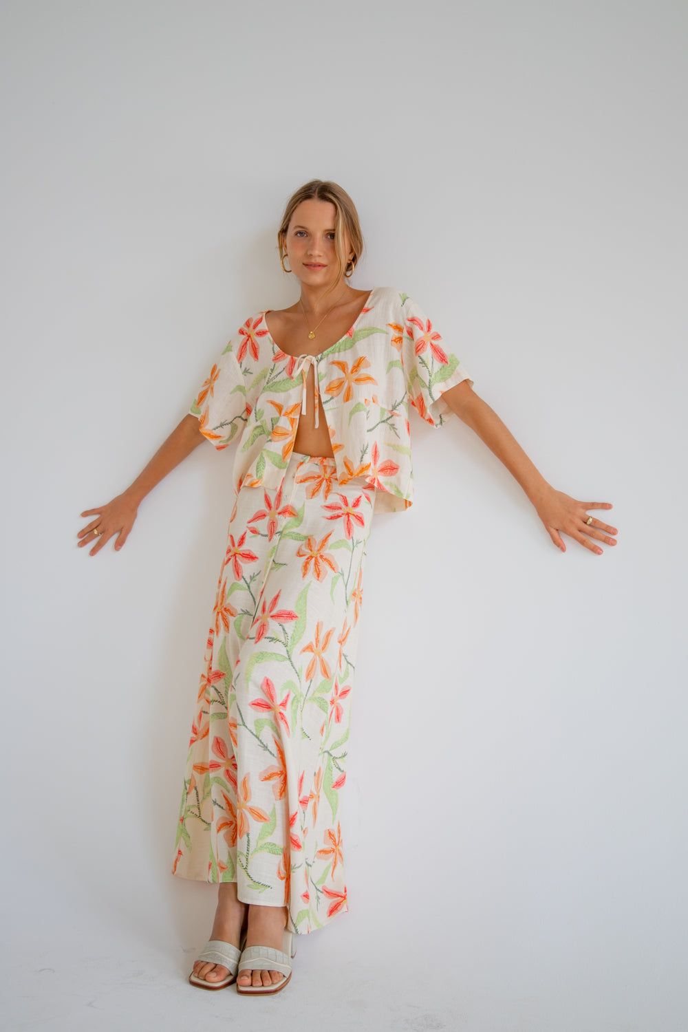 The Sea & I Smock Top Lillies sold by Verge Girl product image thumbnail 2