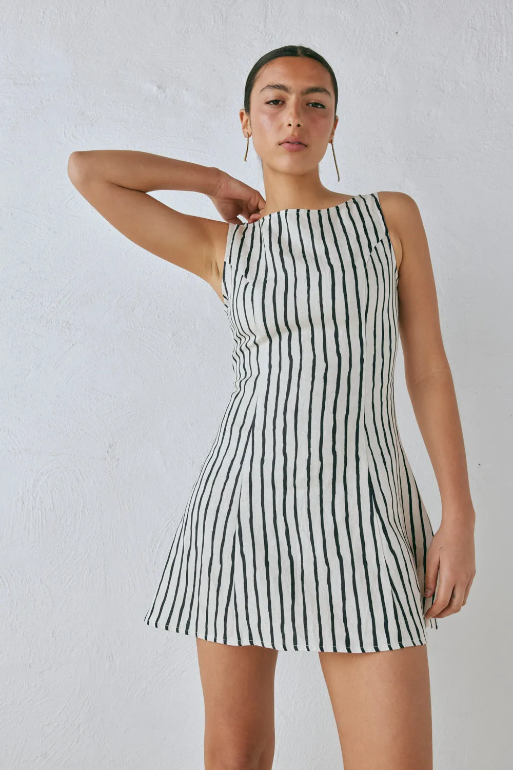 Chloe Linen Mini Dress Black sold by Verge Girl product image thumbnail 2