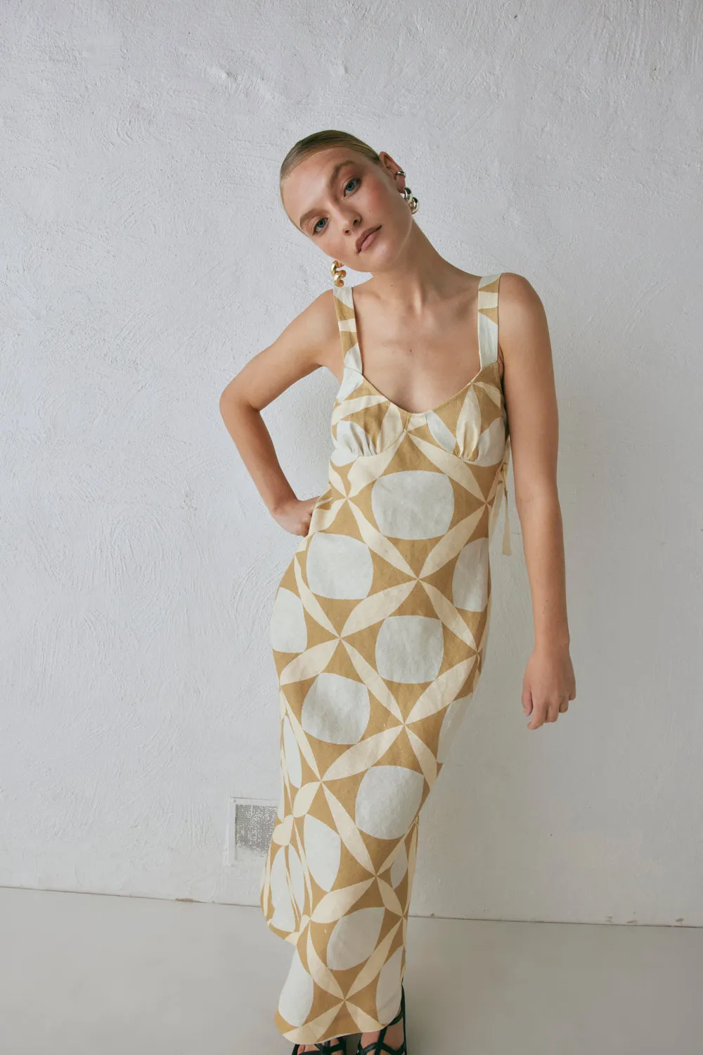 Talia Linen Midi Dress Scope sold by Verge Girl product image thumbnail 3