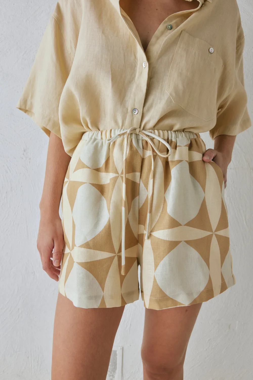 Annika Linen Shorts Scope sold by Verge Girl product image thumbnail 2