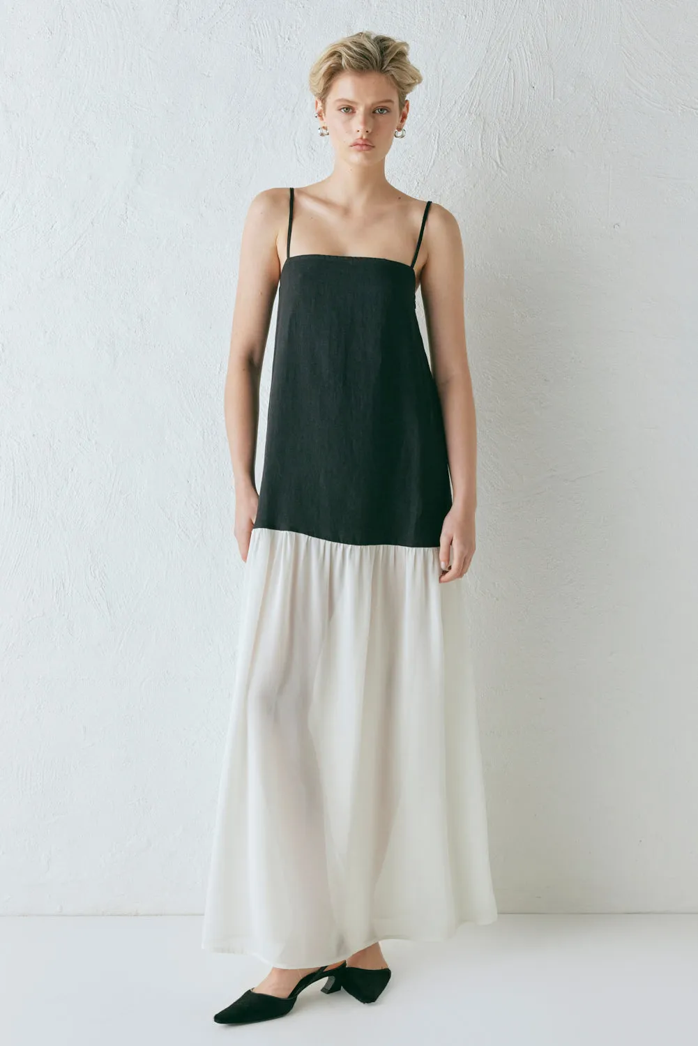 Nora Maxi Dress Noir sold by Verge Girl product image thumbnail 5