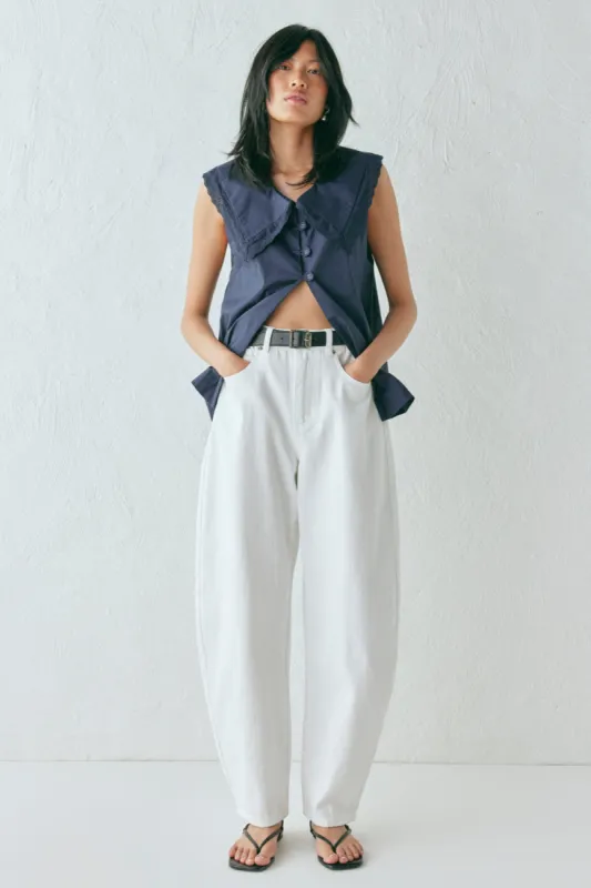 Lex Mid Rise Barrel Denim Jeans White made by Verge Girl