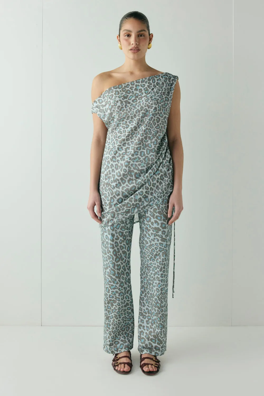 Rue Pants Blue Leopard sold by Verge Girl product image thumbnail 2