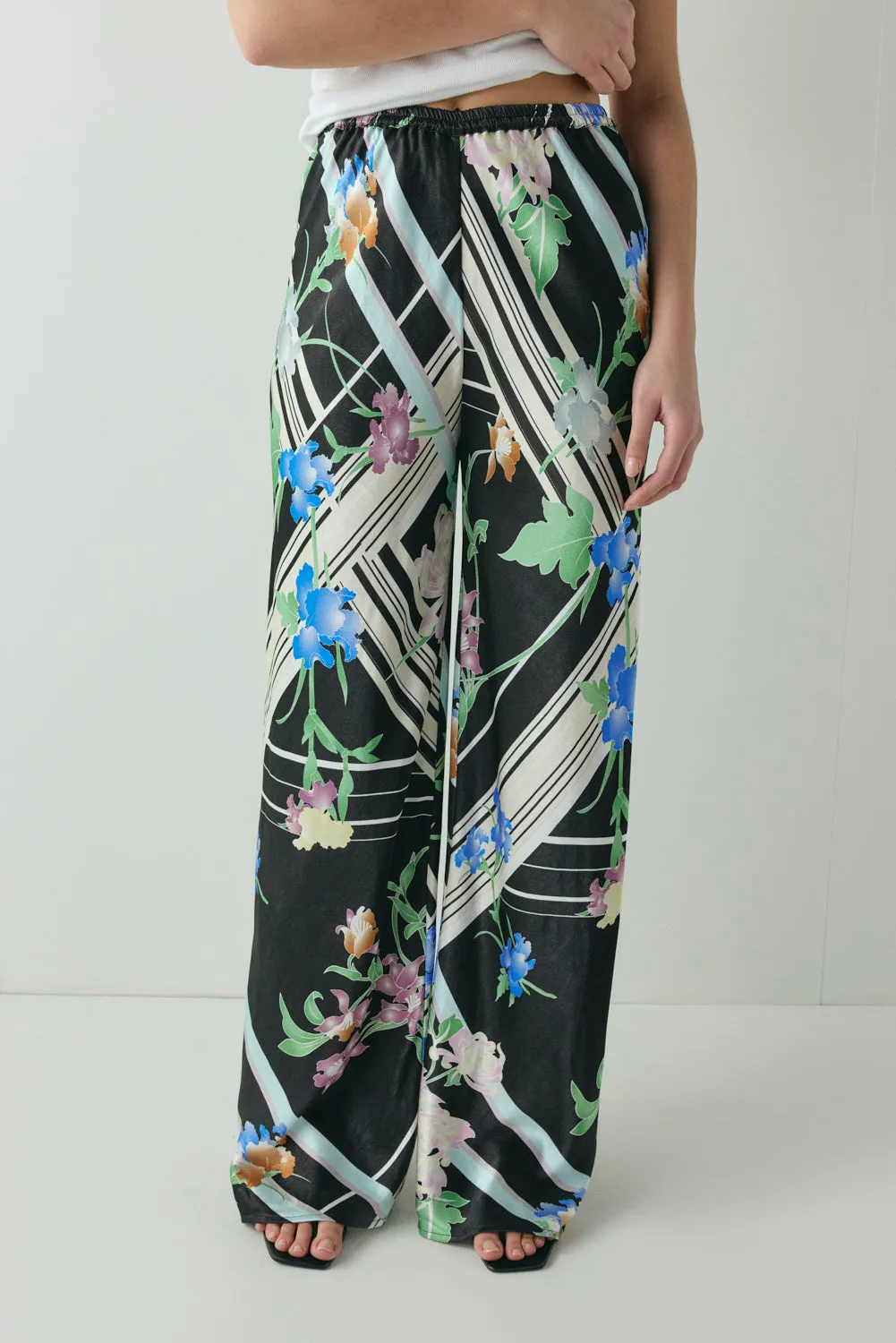 Remi Satin Pants Zari sold by Verge Girl product image thumbnail 3