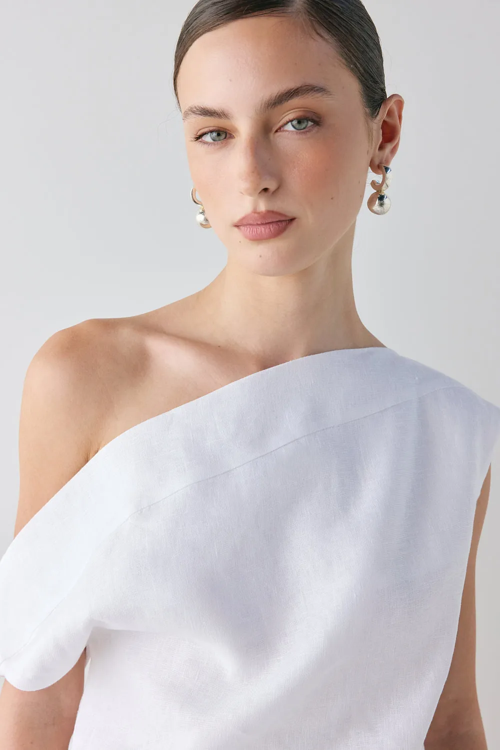 Eilish Linen Top White sold by Verge Girl product image thumbnail 4