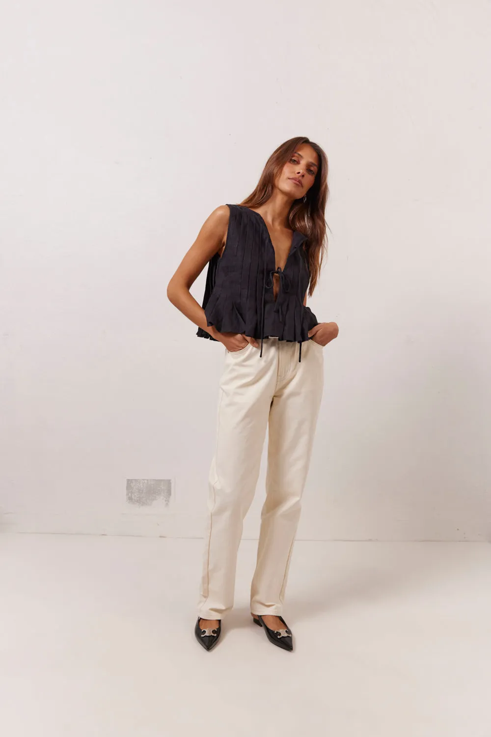 Valeria Linen Top Black sold by Verge Girl product image thumbnail 3