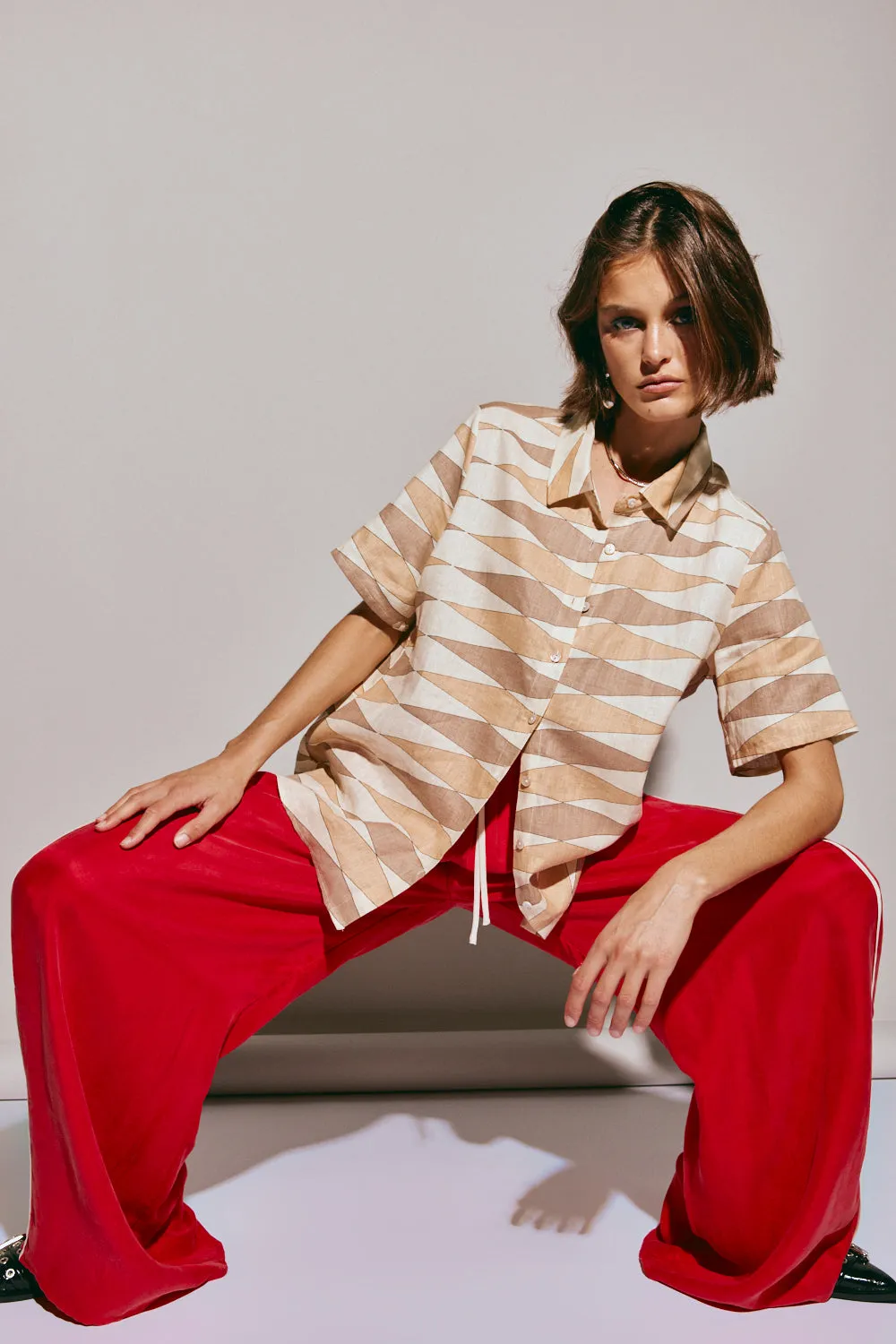 Heat Wave Linen Shirt Una sold by Verge Girl product image thumbnail 5