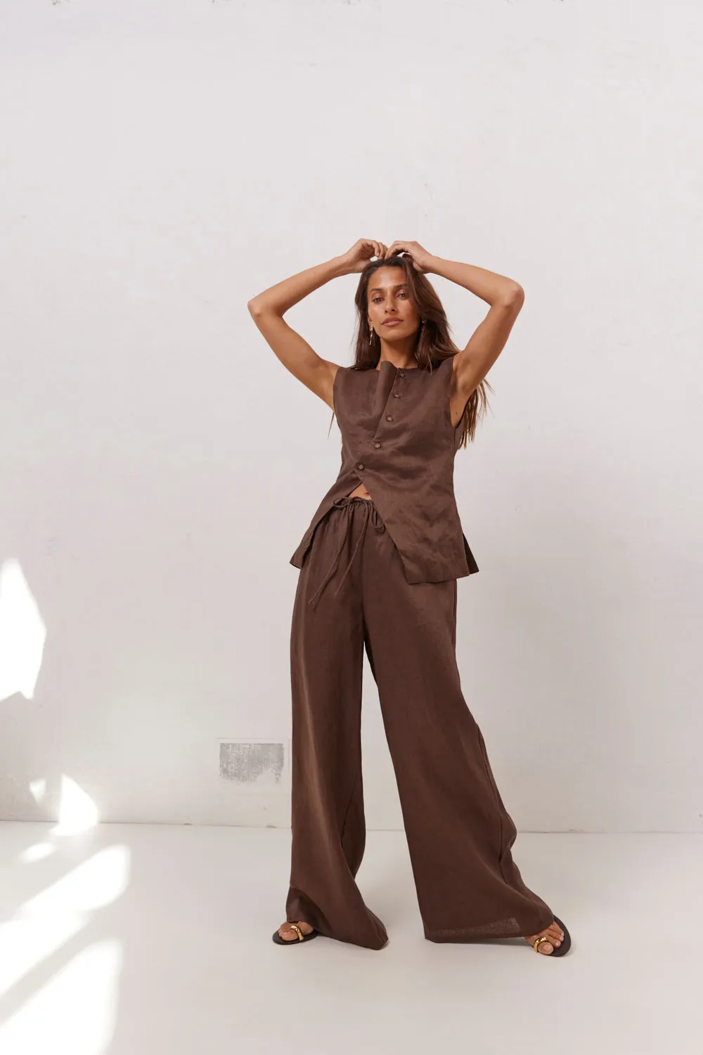 Raya Linen Pants Chocolate sold by Verge Girl