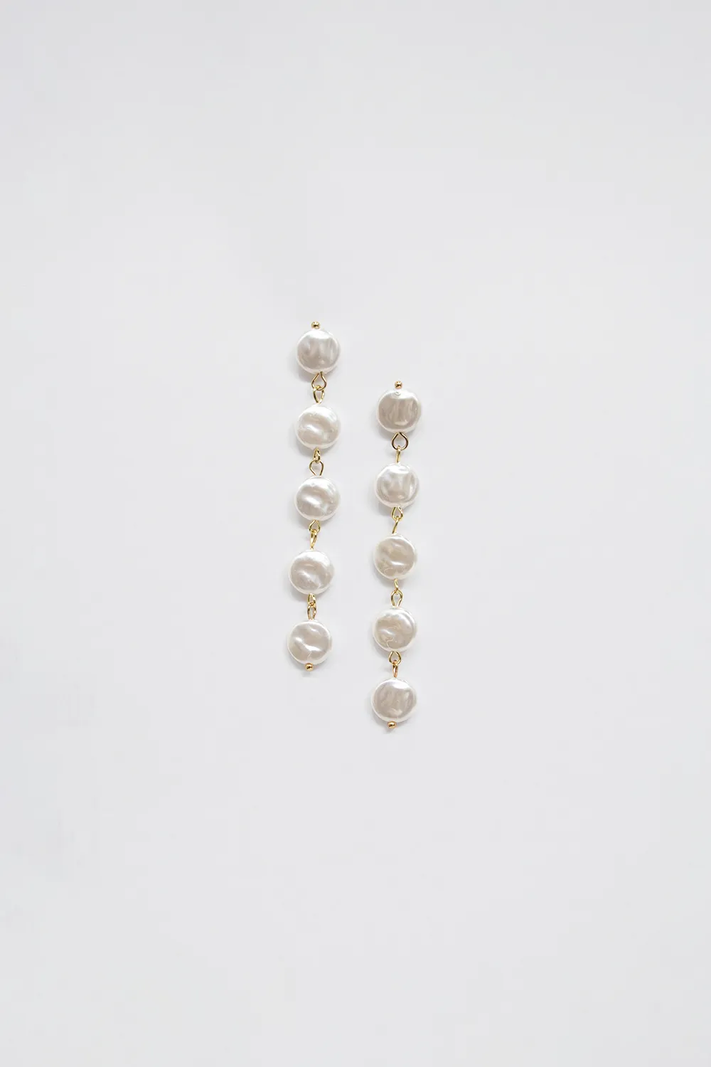 Hope Pearl Earrings Gold sold by Verge Girl product image thumbnail 2