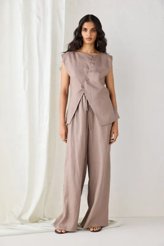 Raya Linen Pants Mushroom sold by Verge Girl