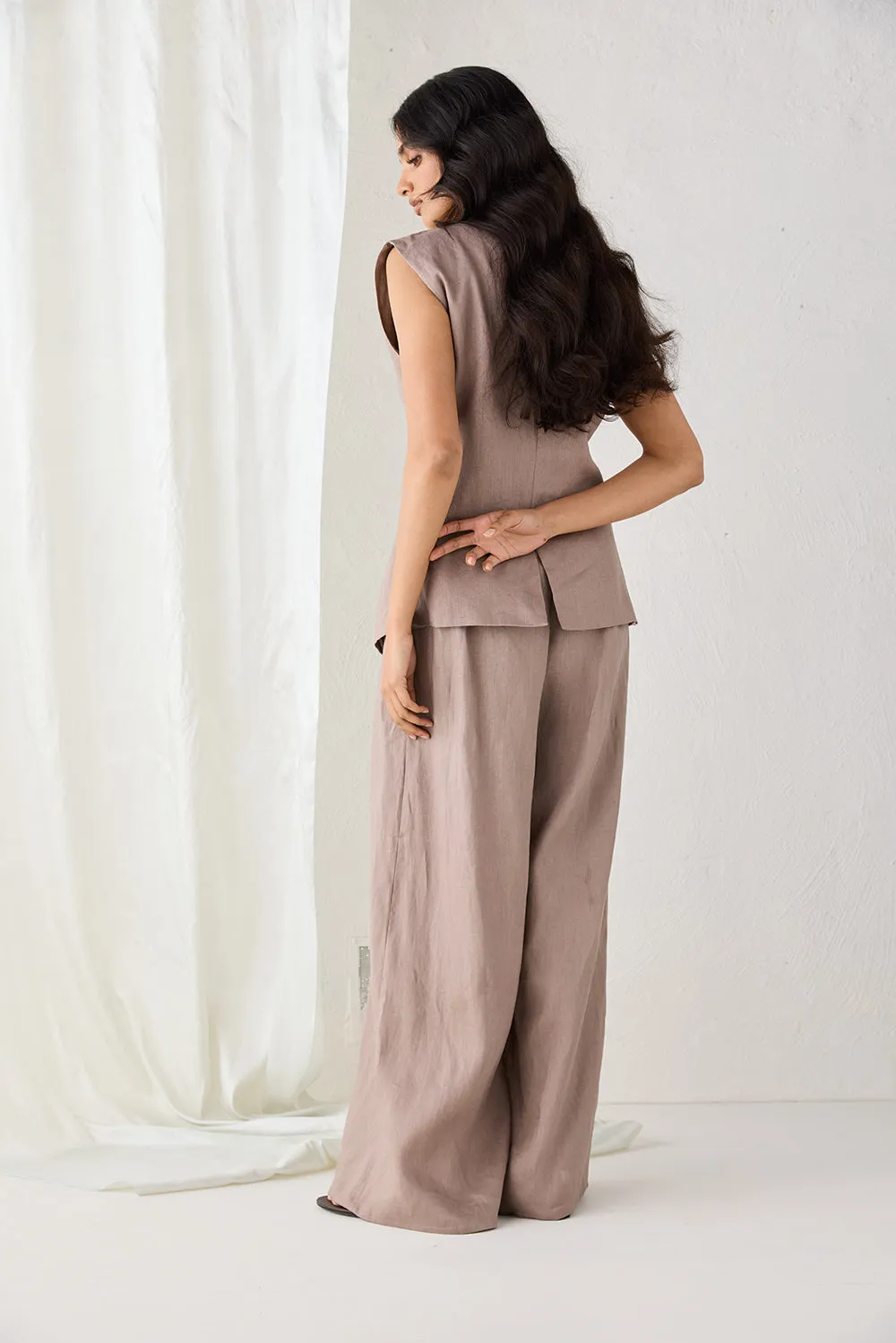 Raya Linen Pants Plum sold by Verge Girl product image thumbnail 4