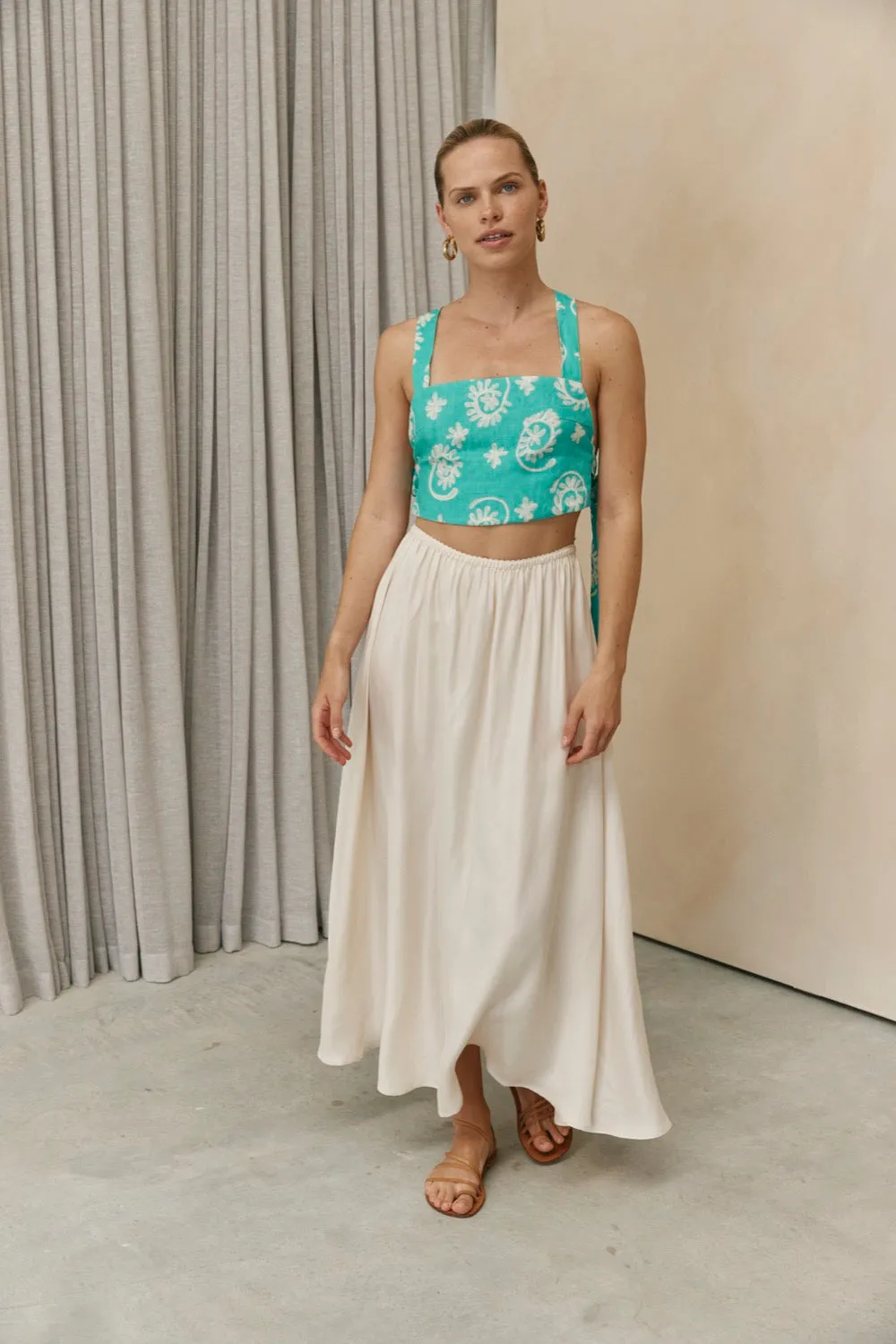 Roemy Linen Top Grandiflora sold by Verge Girl product image thumbnail 3