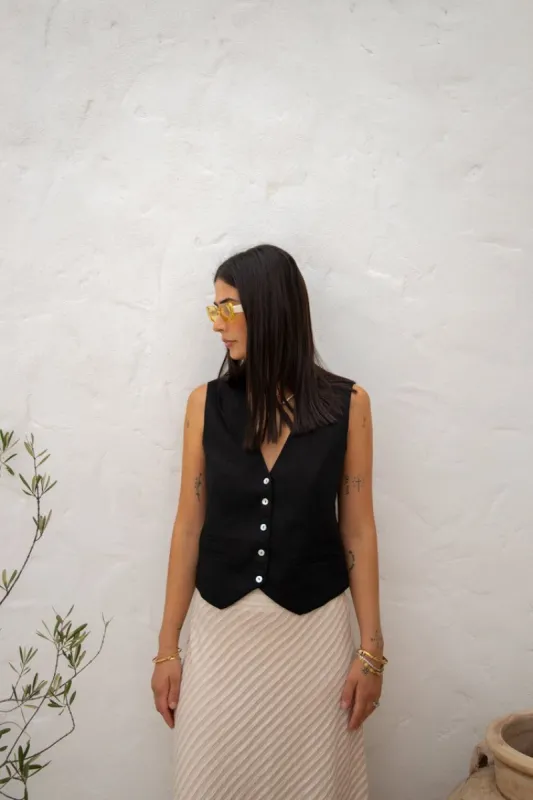 VRG GRL Italian Streets Linen Vest // Black sold by Verge Girl