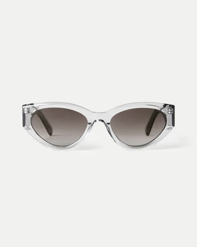 06 Sunglasses sold by Veronica Beard