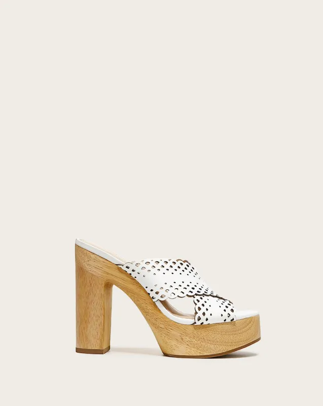 Gaynor Sandal sold by Veronica Beard