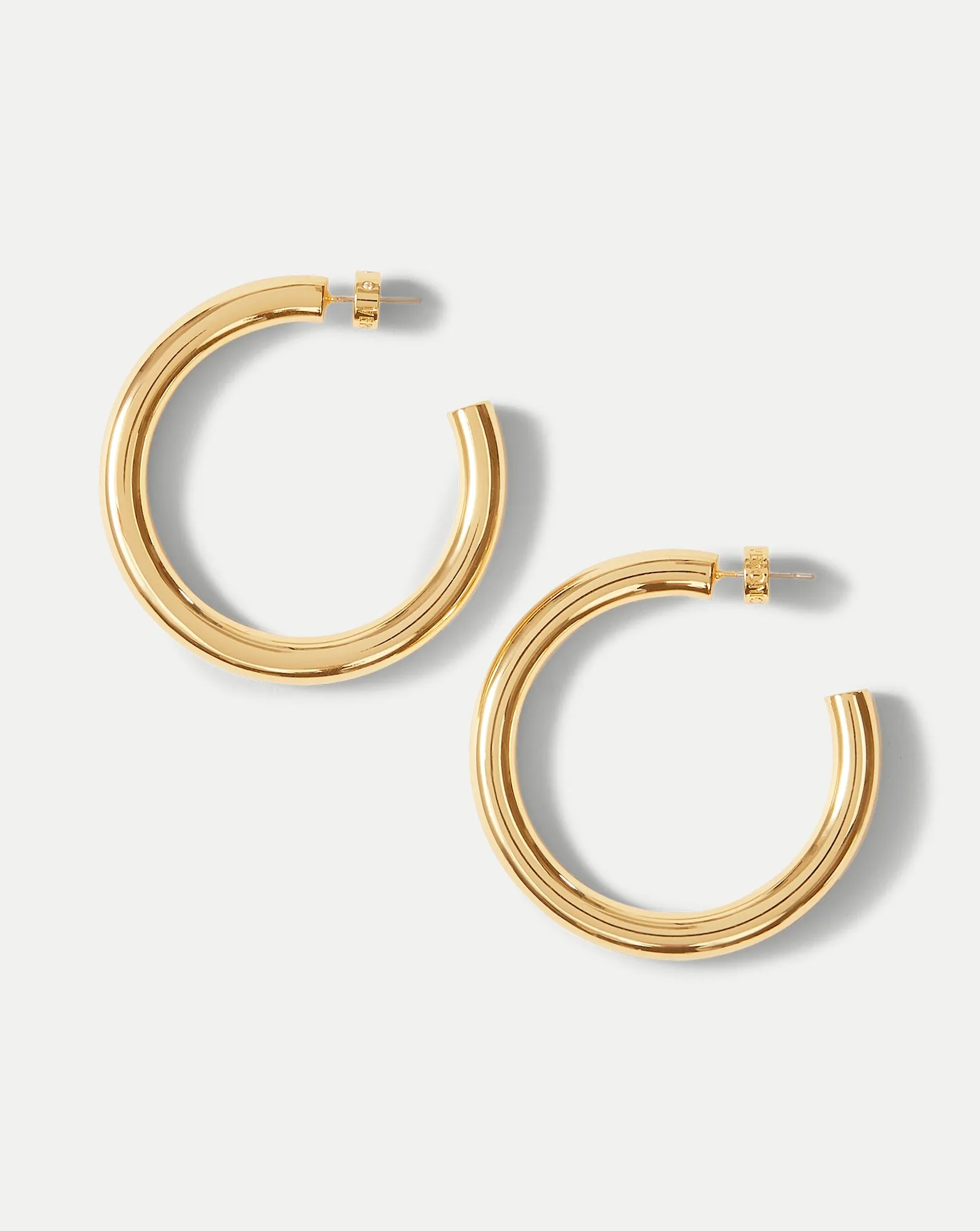 Large Everyday Hoop sold by Veronica Beard