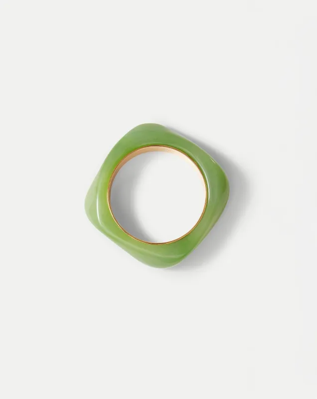 Sculpted Resin Bangle sold by Veronica Beard