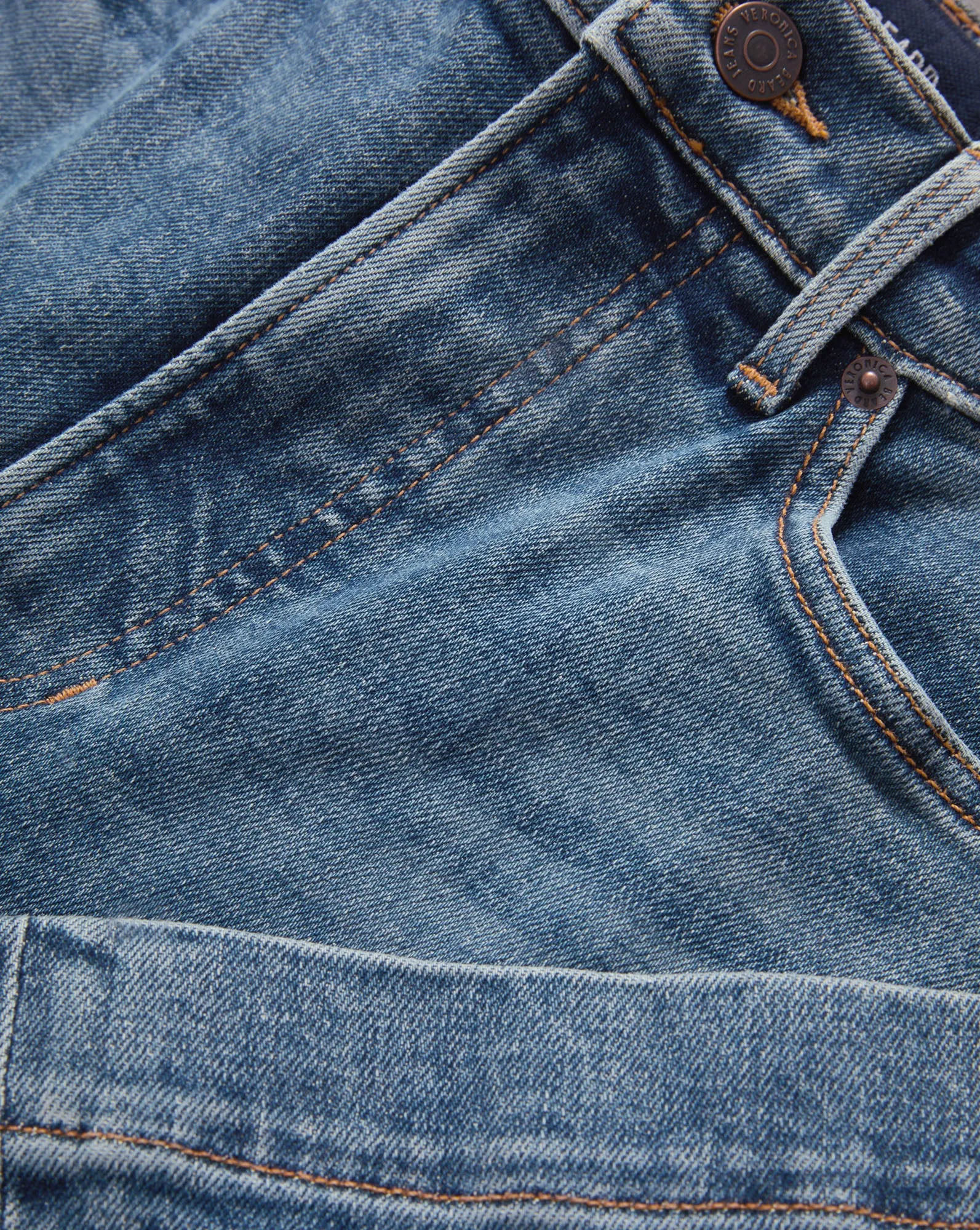 Carson Kick-Flare Jean sold by Veronica Beard product image thumbnail 4