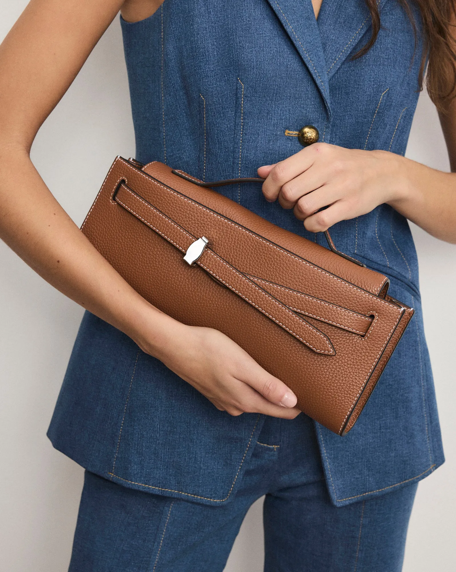 Veronica Beard Dash Clutch sold by Veronica Beard product image thumbnail 2